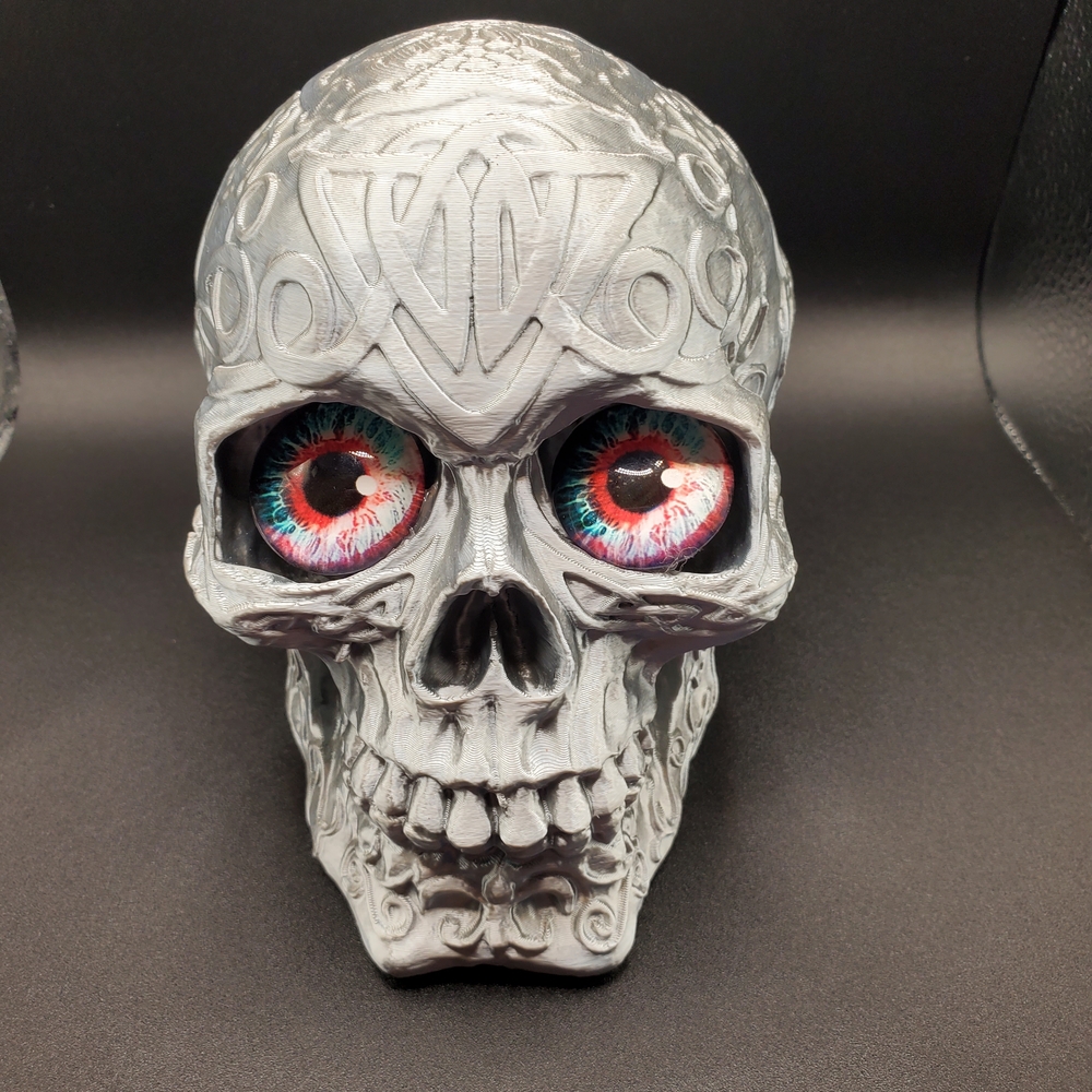 Intricate Silver Skull Art Decor
